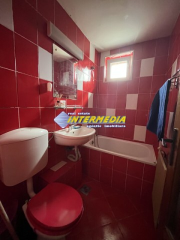 apartament-2-camere-cetate-zona-bulevard-etaj-1-2