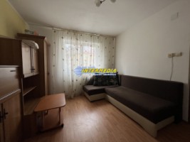 apartament-2-camere-cetate-zona-bulevard-etaj-1-3