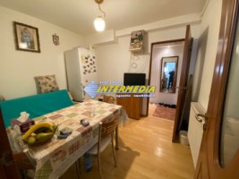 garsoniera-34-mp-de-vanzare-in-alba-iulia-zona-cetate-flanco-finisata-si-mobilata-complet-2