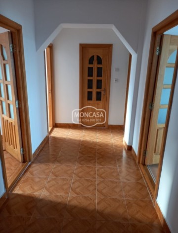 apartament-3-camere-zona-stejari-etaj-4-cu-sarpanta-4