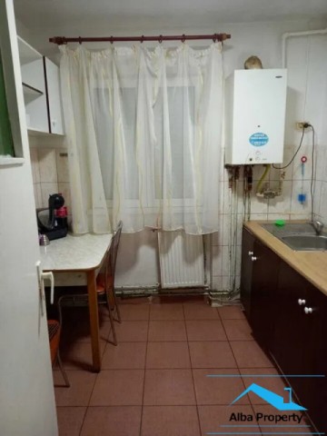 apartament-2-camere-finisat-zona-cetate-1