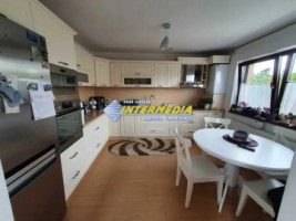 casa-tip-duplex-de-vanzare-zona-ampoi-3-12