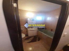 apartament-cu-4-camere-de-vanzare-in-alba-iulia-zona-bulevardul-transilvania-7