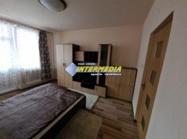 apartament-cu-3-camere-de-inchiriat-in-centru-alba-iulia-mobilat-si-utilat-5