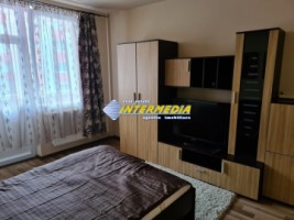 apartament-cu-3-camere-de-inchiriat-in-centru-alba-iulia-mobilat-si-utilat-20