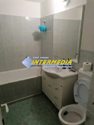 apartament-2-camere-decomandat-etaj-1-zona-tolstoi-3