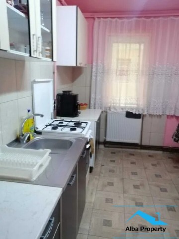 apartament-3-camere-decomnadat-zona-cetate-2