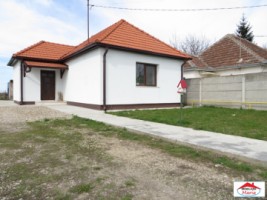casa-cu-teren-lucian-blaga-60000-euro-id-21434-1