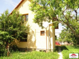 casa-parter-si-mansarda-zona-odoreului-id-21479-1