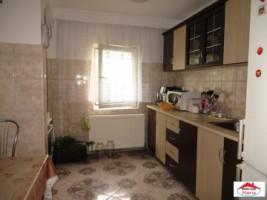 apartament-3-camere-decomandate-parter-micro-16-id-21497-2