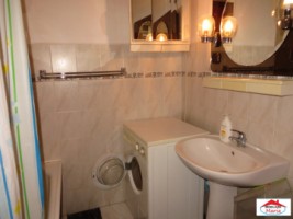 casa-semicentrala-cu-curte-de-inchiriat-id-21503-5
