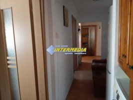 apartament-cu-3-camere-de-inchiriat-cetate-2