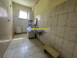 apartament-2-camere-de-vanzare-in-alba-iulia-zona-cetate-bulevard-etaj-1-cu-balcon-17