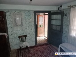 casa-3-camere-teren-2000-mp-hartiesti-8