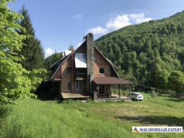 cabana-cu-7-camere-si-teren-de-5000-mp-in-muntii-leaota-cetateni-arges-oportunitate-pentru-relaxare-si-investitie-turistica-11