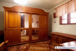 vila-tip-conac-cu-4-camere-si-teren-de-1366-mp-de-vanzare-in-curtea-de-arges-eleganta-si-confort-intr-un-cadru-natural-10