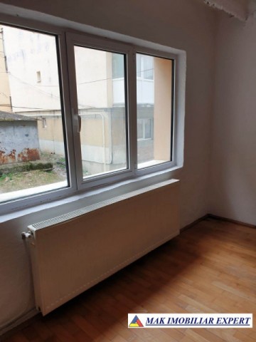 apartament-2-camere-cf-1-14-campulung-1