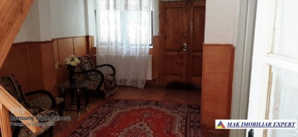 vila-5-camere-teren-2400-mp-campulung-9