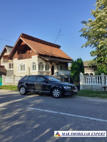 casa-6-camere-teren-1000-mp-hartiesti