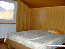 vila-9-camere-teren-2300-mp-dambovicioara-valea-urdii-36