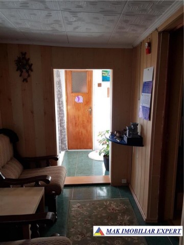 casa-cu-2-camere-si-teren-de-3500-mp-in-apa-sarata-campulung-muscel-arges-oportunitate-ideala-5