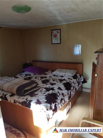 casa-cu-2-camere-si-teren-de-3500-mp-in-apa-sarata-campulung-muscel-arges-oportunitate-ideala-7