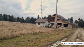 teren-500-mp-intravilan-campulung-8