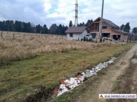 teren-500-mp-intravilan-campulung-12