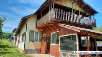 urgent-vila-cu-6-camere-de-vanzare-in-malu-godeni-arges-teren-de-1000-mp