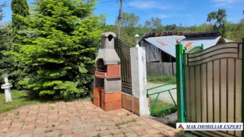 urgent-vila-cu-6-camere-de-vanzare-in-malu-godeni-arges-teren-de-1000-mp-5