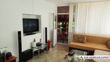 urgent-vila-cu-6-camere-de-vanzare-in-malu-godeni-arges-teren-de-1000-mp-12