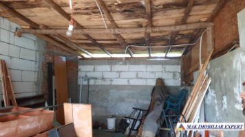urgent-vila-cu-6-camere-de-vanzare-in-malu-godeni-arges-teren-de-1000-mp-21