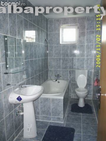 apartament-cu-3-camere-de-inchiriat-in-alba-alba-iulia-3