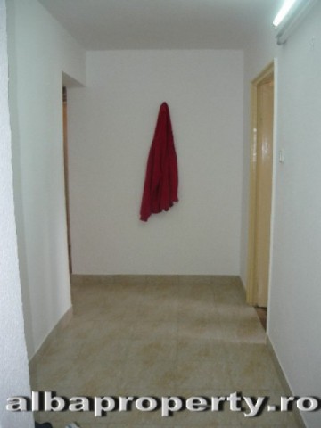 apartament-cu-3-camere-de-vanzare-in-alba-alba-iulia-3