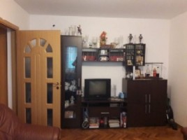 apartament-2-camere-decomandat-mobilat-cetate-1