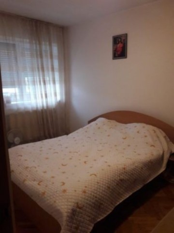 apartament-2-camere-decomandat-mobilat-cetate-3