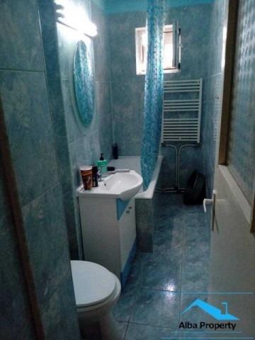 apartament-2-camere-mobilat-zona-cetate-3