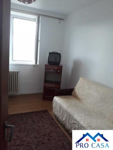 inchiriez-apartament-3-camere-centru-3