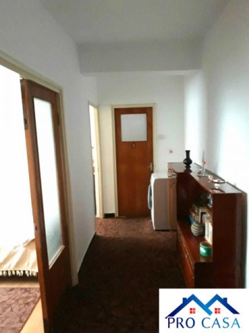 inchiriez-apartament-3-camere-centru-4