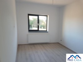 apartament-2-camere-in-bloc-nou-centru-comision-0