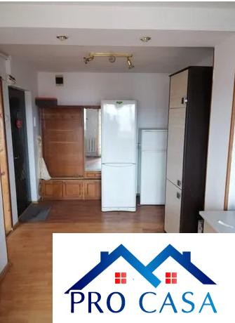 vand-apartament-3-camere-decomandat-in-ampoi-3