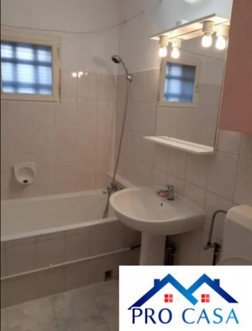 inchiriez-apartament-2-camere-in-cetate-zona-mercur-4