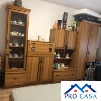 vand-apartament-2-camere-decomandat-in-cetate-zona-mercur-et3-3