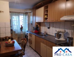 apartament-3-camere-zona-cetate