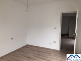 apartament-3-camere-decomandat-etaj-1-bloc-nou-centru-4