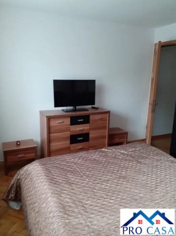 vand-apartament-3-camere-decomandat-cetate-zona-bulevard-4