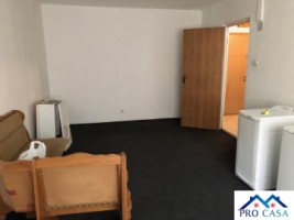 apartament-2-camere-decomandat-in-cetate-zona-mercur-2