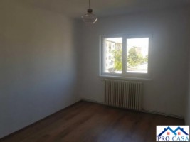 apartament-3-camere-et-1-decomandat-tolstoi-garaj-boxa-1