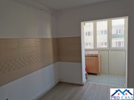 vand-apartament-2-camere-et-2-decomandat-in-tolstoi-1