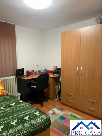 vand-apartament-2-camere-decomandat-cetate-1